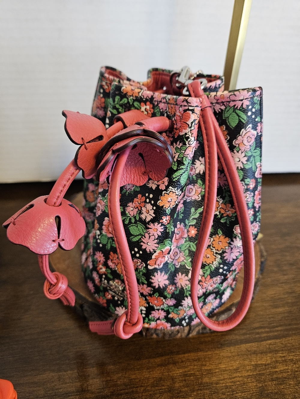 Coach Petal Wristlet /Bucket Bag Posey Cluster Floral Print F57604